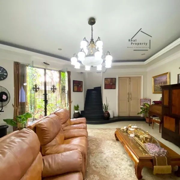 Rumah Cilandak Classic LB 500 (8)