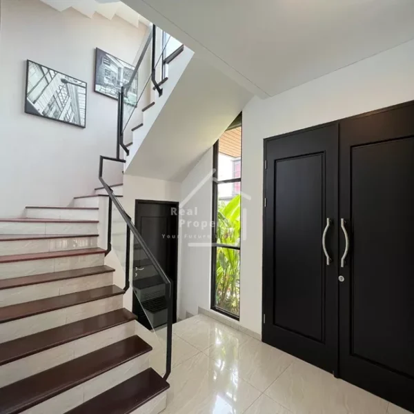 Rumah Kemang Townhouse Modern Minimalis LB 245 (1)