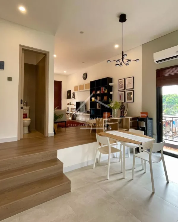 Rumah Pasar Minggu Town House Modern Minimalis (2)