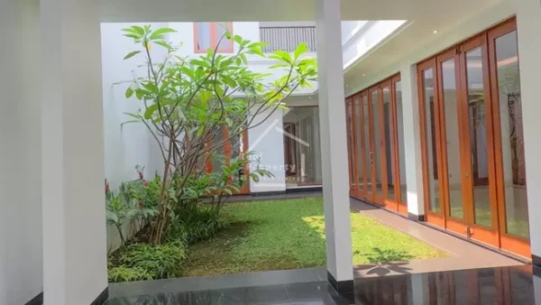 Rumah Pondok Indah Modern Tropical LB 525 (5)