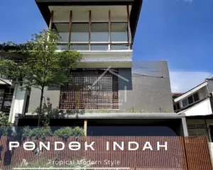 Rumah Pondok Indah Tropical Modern 4+2